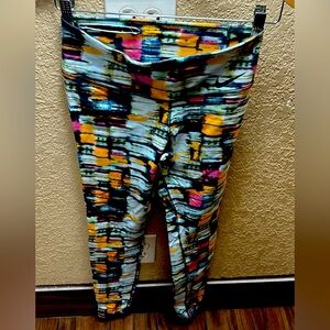 Nike multicolored leggings